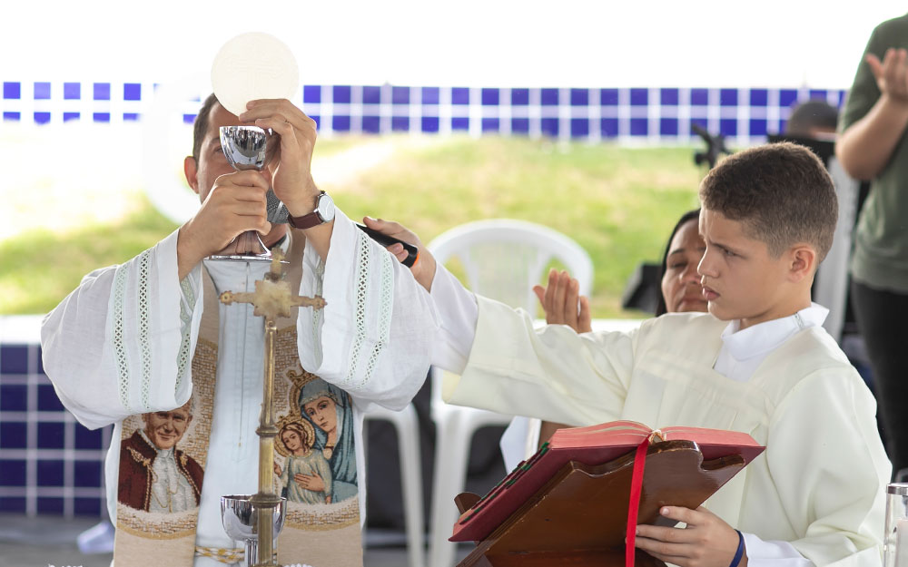 MISSA EM AÇÃO DE GRAÇAS CELEBRA INÍCIO DA SAFRA 2019/2020 - Açúcar Alegre